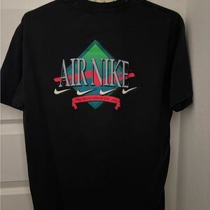 small nike t shirt